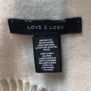 ❤️ 3/$29! Super soft Shawl, wrap, large scarf by Love & Lore